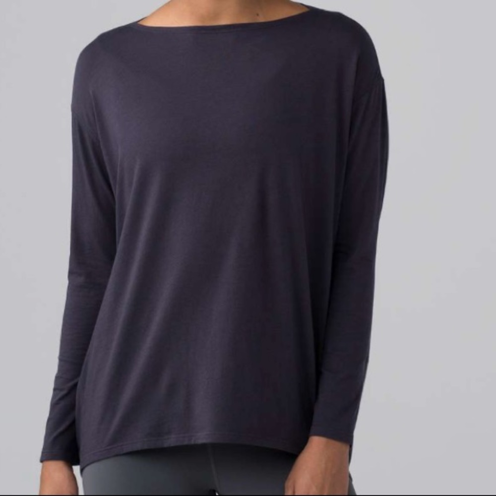 Lululemon Back in Action Long sleeve